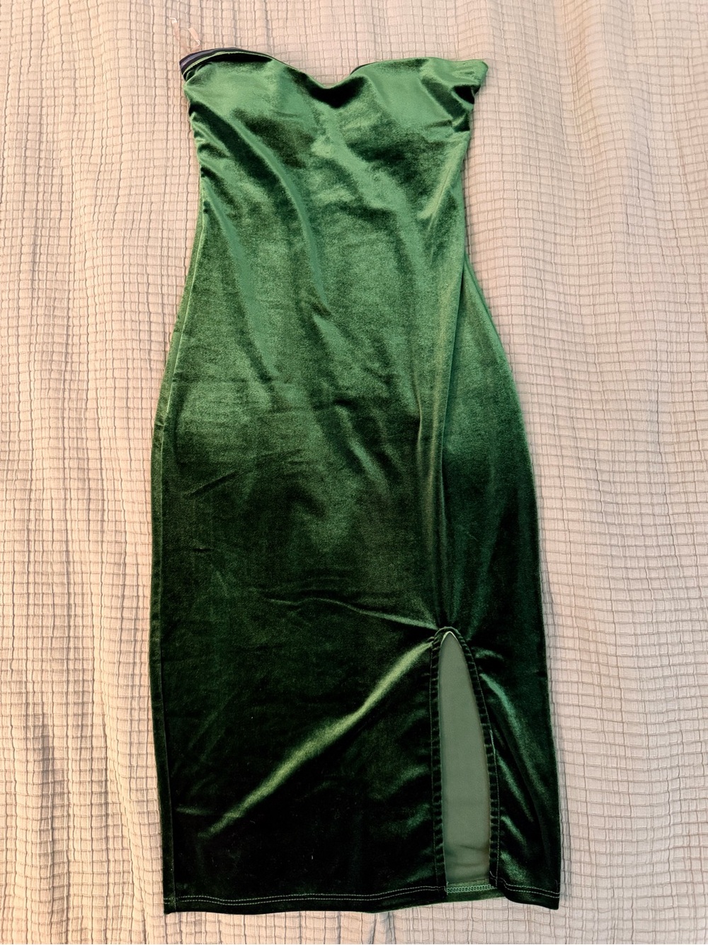 Strapless Emerald Green Velvet Midi Dress